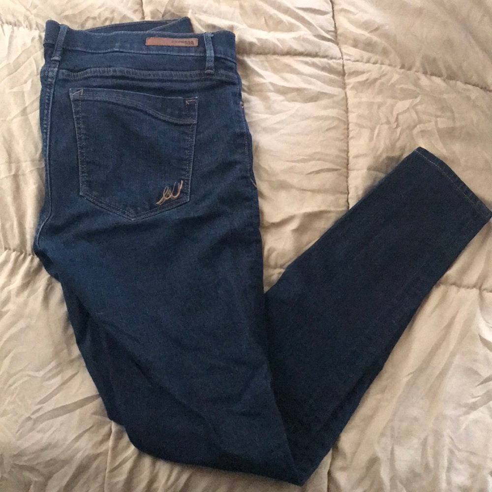 SALE! ✨Express Legging Mid Rise Jeans